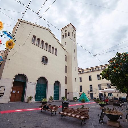 Glam House Bed & Breakfast Salerno Exterior photo